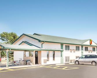 Super 8 by Wyndham Miller - Miller - Building