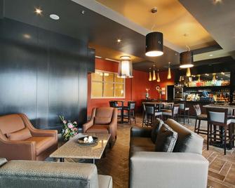 Best Western Sunrise Inn & Suites - Stony Plain - Lounge