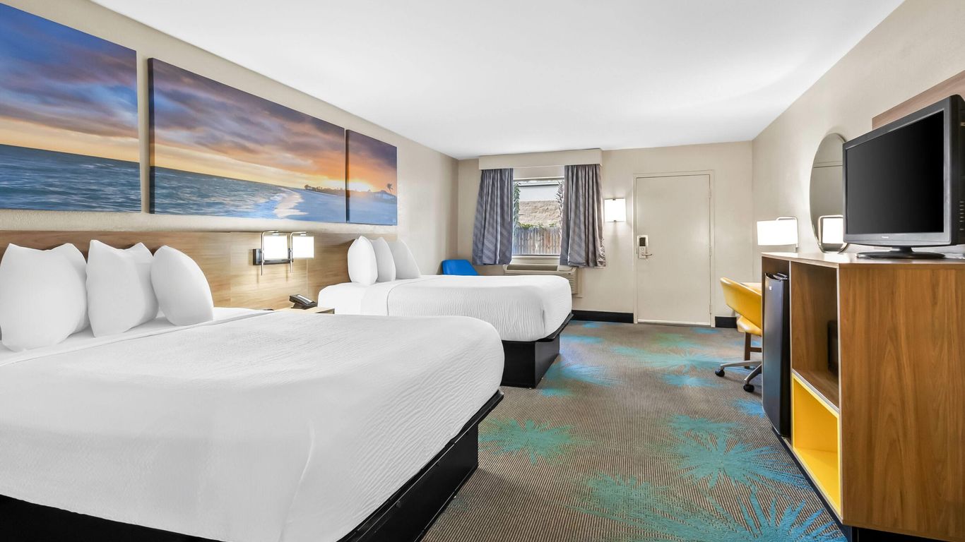 Days Inn by Wyndham Goose Creek