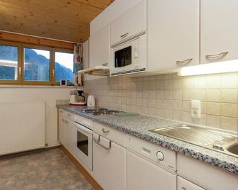 Cozy Apartment In Montafon Near Ski Area - Sankt Gallenkirch - Cuisine