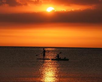Anam Beach Resort - Calatagan - Beach
