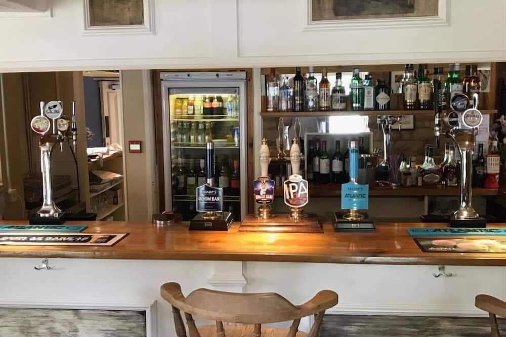 The Coach House Inn - אוקהאם - בר