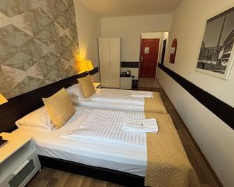 Hotel Gloria Budapest - Budapest - Habitación