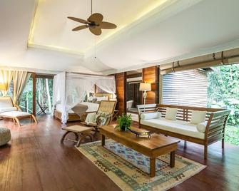 Galalima Glamping By Agata - Selemadeg - Salon