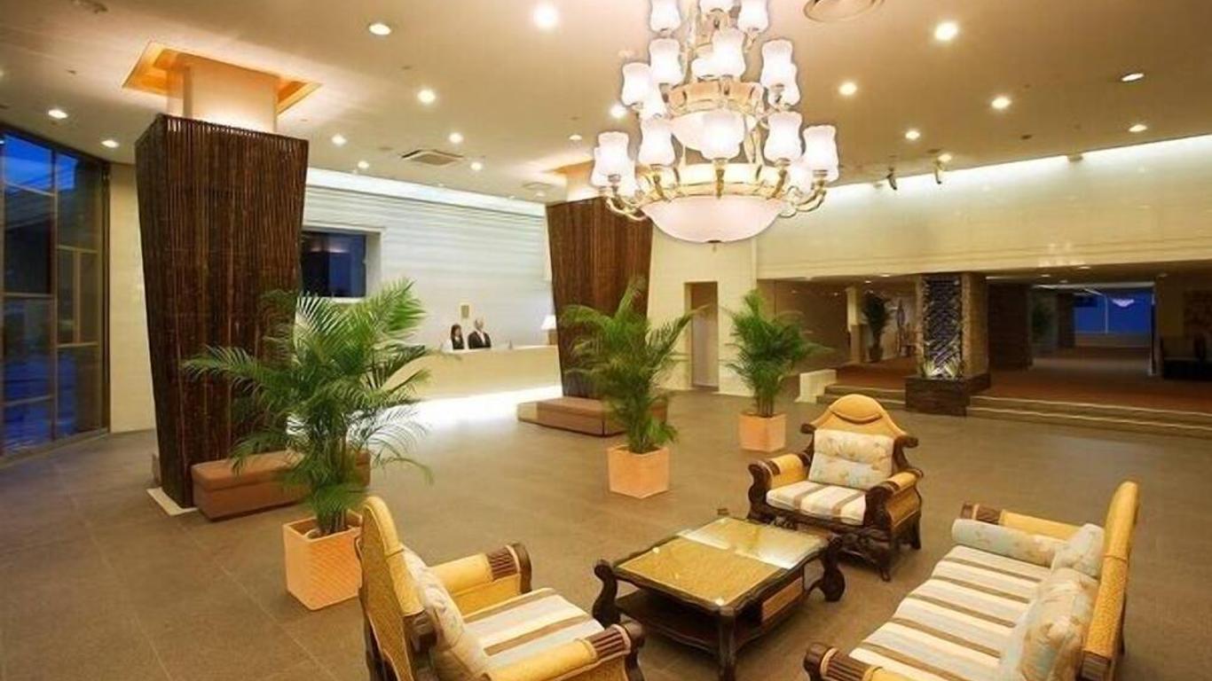 ريزورت هوتل تاتيشينا