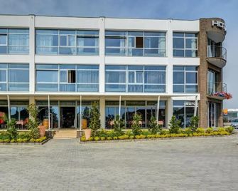 Hotel Samaria - Samorin - Edificio
