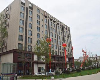 錦江之星品尚南京葛塘地鐵站美利廣場酒店 - 南京 - 建築