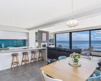 Aqua Mist Seascape - Port Fairy - Їдальня