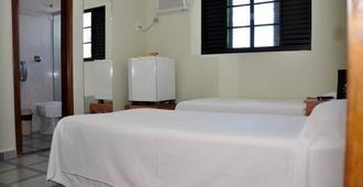 Hotel Carolina Plaza - Uberaba - Bedroom