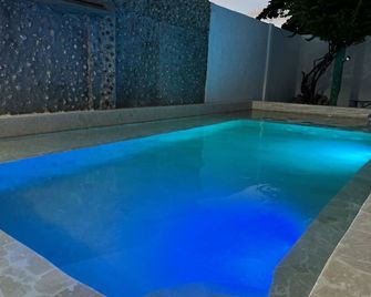 Casa Torices Real 12 - קרטחנה דה אינדיאס - בריכה