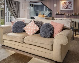 Cosy Cottage in Lytham St Annes - Close to Beach - Lytham St. Annes - Living room