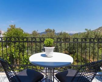 Karia Konuk Evi - Selimiye - Balkon