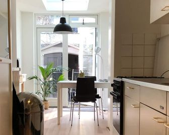 house with garden, 10 min from city centre - Amsterdam