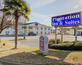 Plantation Inn & Suites Near Locust Grove I 75 - Jackson - Edificio