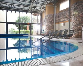 Hotel Makar Sport & Wellness - Pécs - Piscina