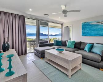 Poinciana Lodges - Ocean Views - Hamilton Island - Soggiorno