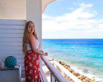 Saint Tropez Boutique Hotel - Willemstad - Balkón