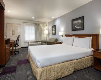 Atherton Park Inn and Suites - Redwood City - Soverom