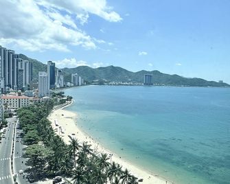 Oceanus Oasis Retreat - Nha Trang - Spiaggia