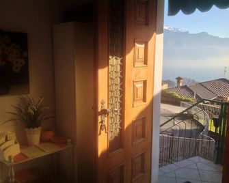 Appartamento Arancione - Menaggio - Balcony