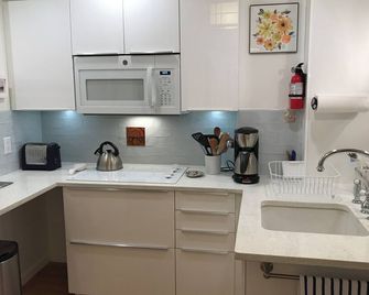 Cozy studio in awesome New York with AC - New York - Kitchen
