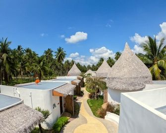 Resto Sea Resort - Baan Krut - Ban Krut - Vista del exterior