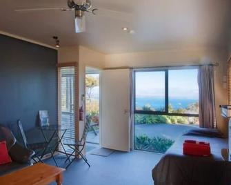 Villa Pacifica-Unit2-Free car/transfers - Waiheke Island - Lounge