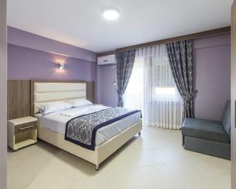 Emerald Hotel - Bregvija - Habitación