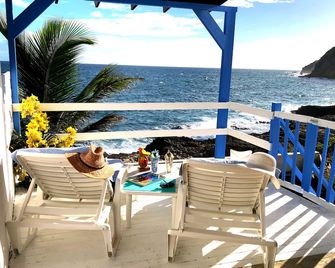 Magnificent one-bedroom apartment - 80m2, private pool Terrasse, deck on Océan - Philipsburg - Balkón