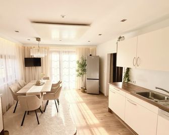 PuraVida- Ferienhaus im Grünen bei Freistadt Großer Garten & Hunde willkommen - Freistadt