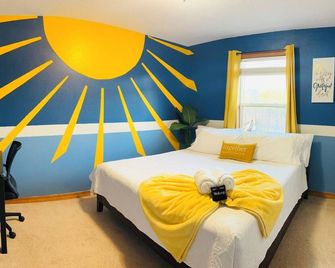 Cute Artsy7 Getaway, large parking, 20mins to OSU - Albany - Ložnice