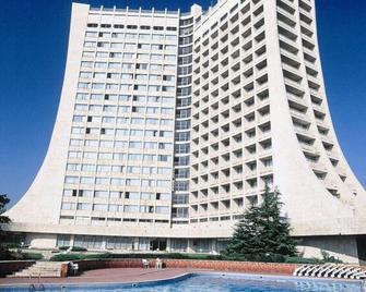 Hotel Dobrudja - Balchik - Building