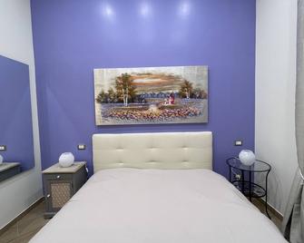 Mille Colori - Naples - Bedroom