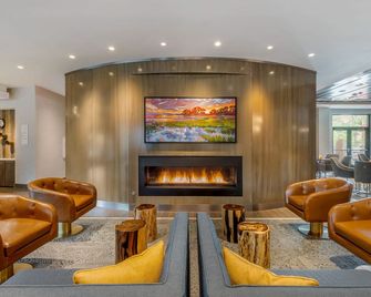 DoubleTree by Hilton Charleston Riverview - Charleston - Lounge