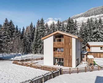 Lichtung Woldererhof Sonnenlicht - Racines/Ratschings - Bâtiment
