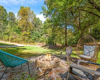 Cozy Cove - Sevierville - Patio