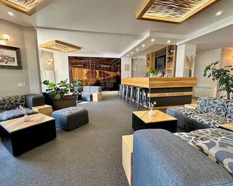 Hotel Chantereyne - שרבור-אוקטביל - טרקלין