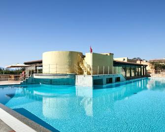 Residenza Capriccioli - Porto Cervo - Uima-allas