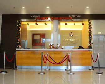 Seemsoon Hotel - Ipoh - Front desk