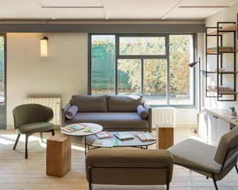 Kyriad Direct Marseille Ouest - Martigues - Martigues - Lobby