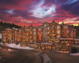 Northstar Lodge by Vacation Club Rentals - Truckee - Building