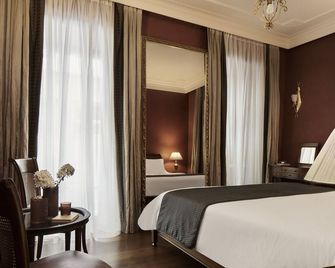 Hotel Ippoliti - נפפיליון - חדר שינה