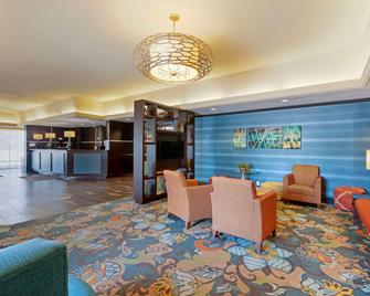 Best Western Plus Midwest Inn - Ομάχα - Σαλόνι ξενοδοχείου