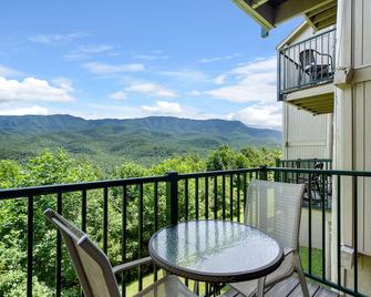 Deer Ridge Mountain Resort - Gatlinburg - Balcony