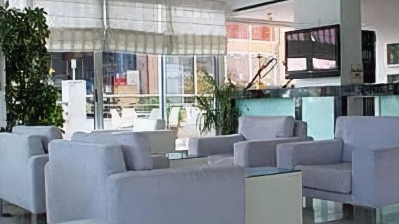 بيرالماري هوتل