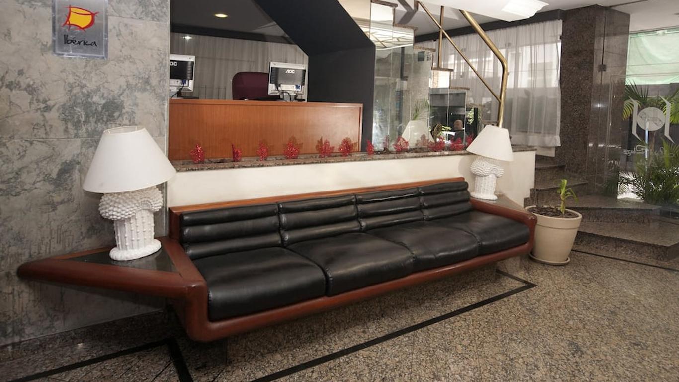 هوتل بلازا أبولو