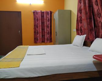 Bhalobasa Anandabas - Bolpur - Bedroom