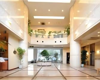 برايت بارك هوتل - كوشي - ردهة