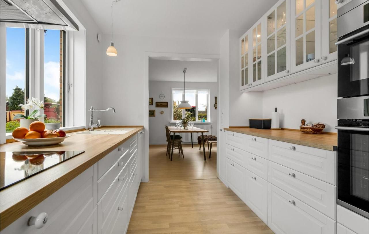 Lovely Home In Nexø With Kitchen – Snogebæk