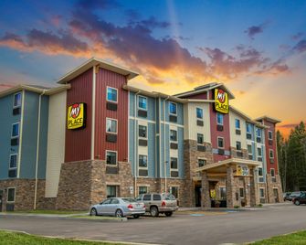 My Place Hotel-Marquette, MI - מרקט - בניין